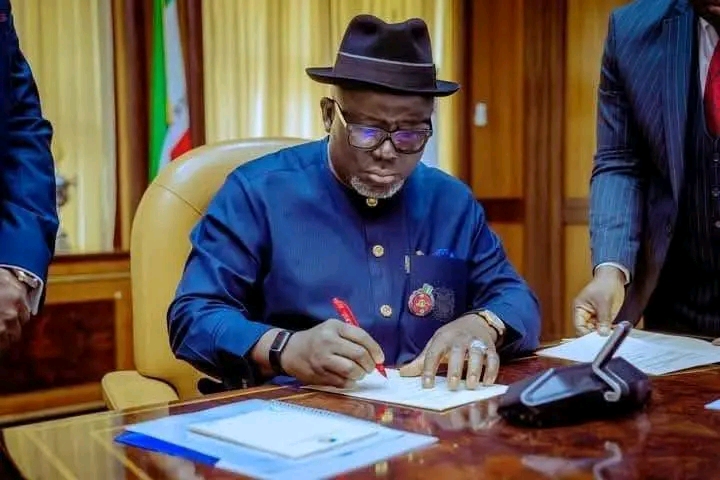 Oborevwori Approves Automatic Scholarships for Delta Universities Best Graduating Students